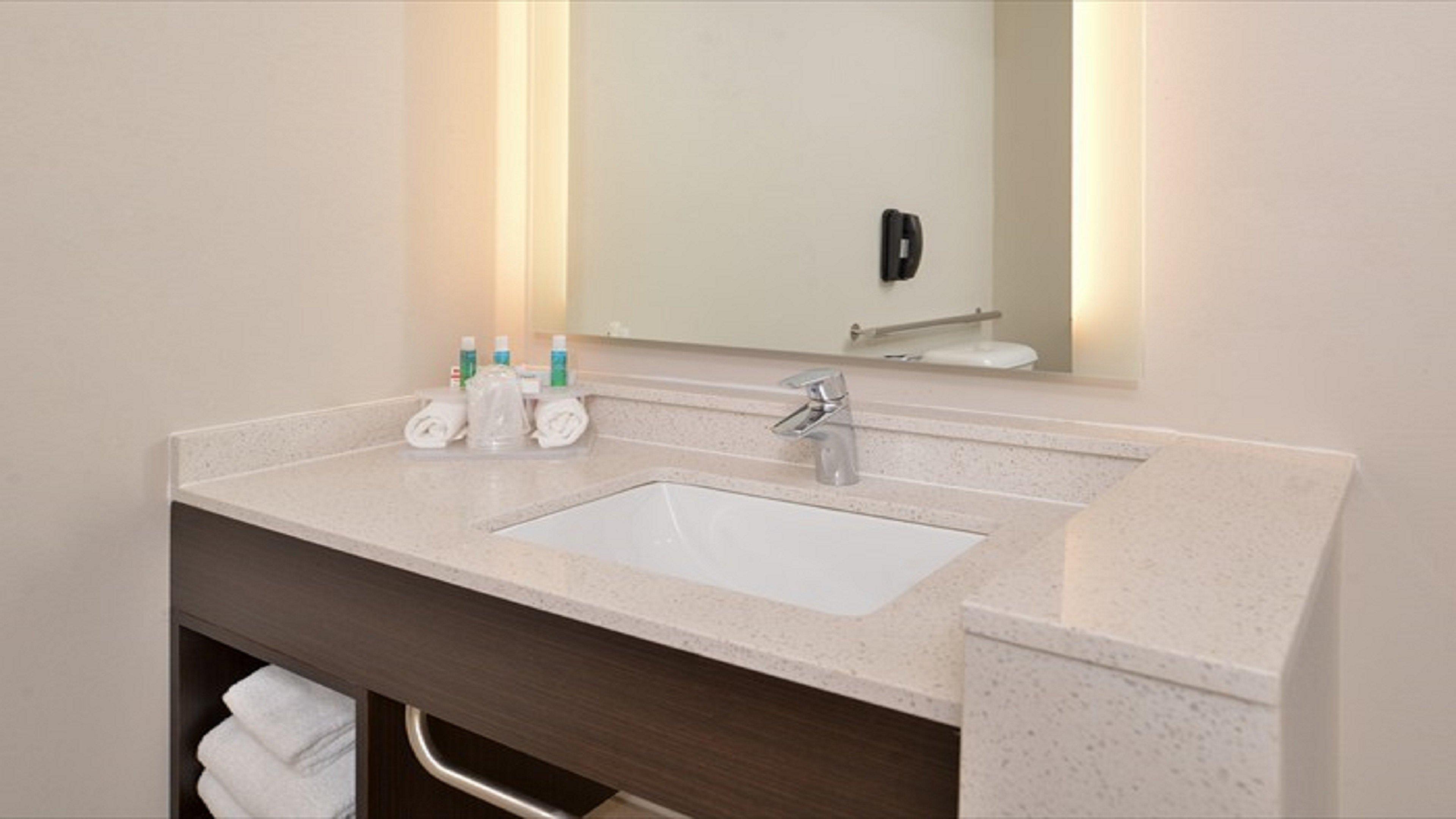 Holiday Inn Express & Suites - Parkersburg East By Ihg Luaran gambar